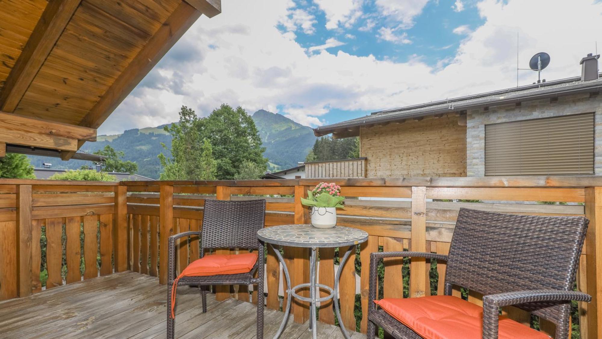 Gartenhotel Rosenhof Bei Kitzbuehel Oberndorf in Tirol Rum bild